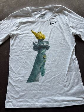 Nike New York Liberty Championship Tee